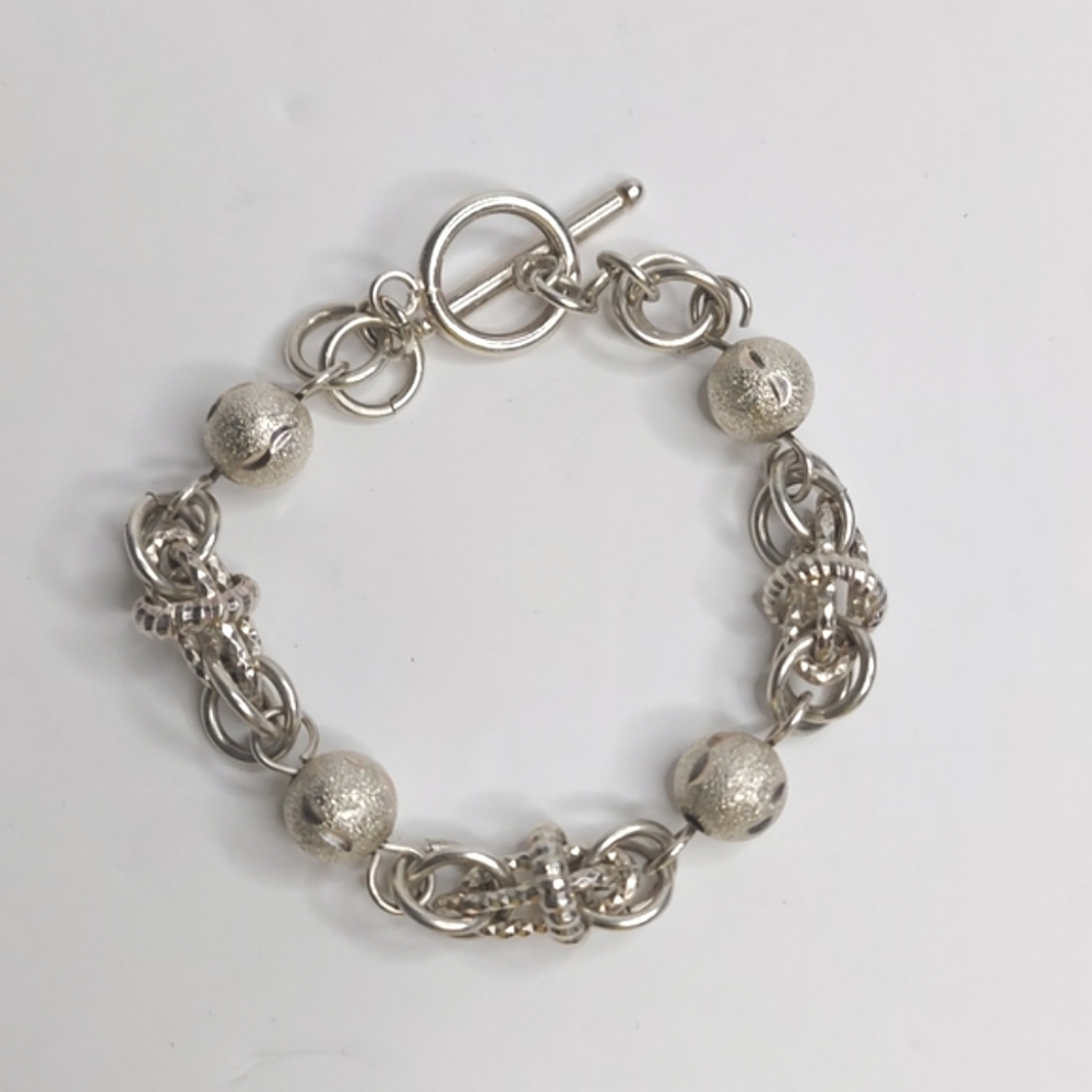 Silver-tone Fashion Necklace and Bracelet Set - Picture 8 of 9